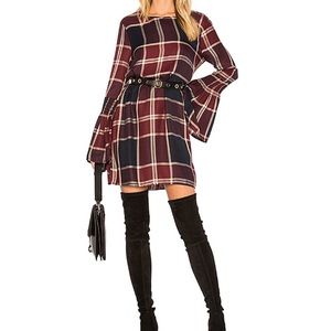 Smocked Sleeve Shift Dress in Maroon Multi